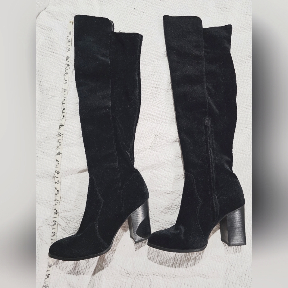 Gianni Bini black velvet thigh high boots 10